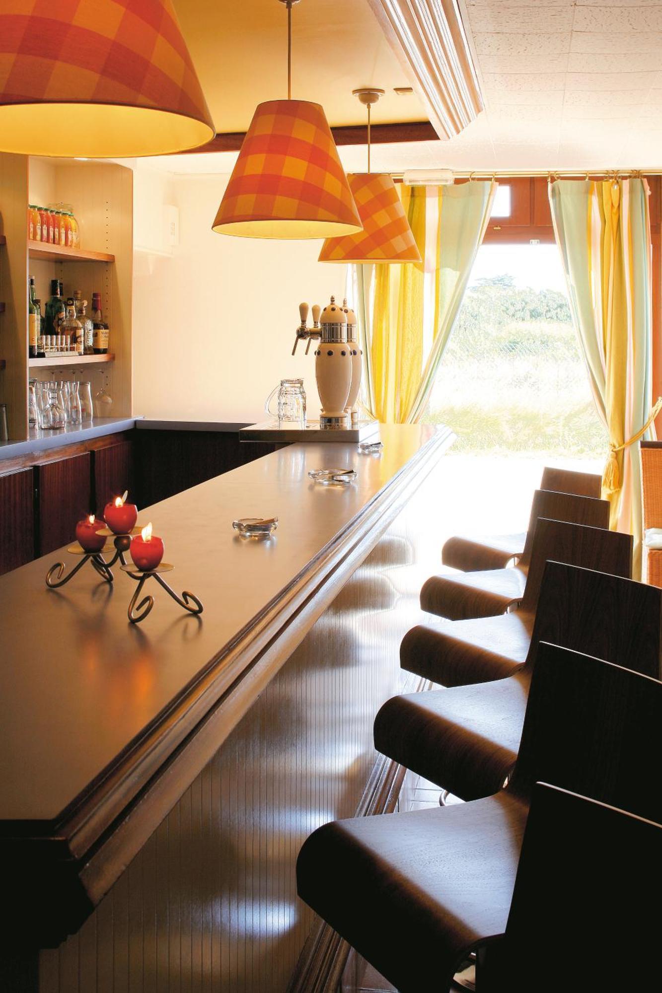 Hotel De La Pointe De Mousterlin 포에낭 외부 사진